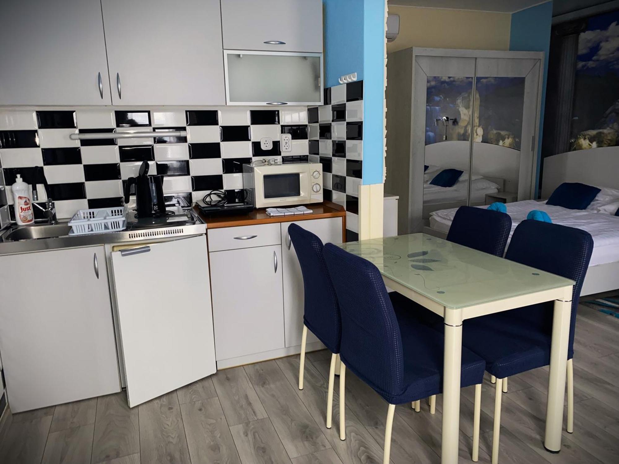 Kek Laguna Wellness Apartmanok Egerszalók Exteriér fotografie