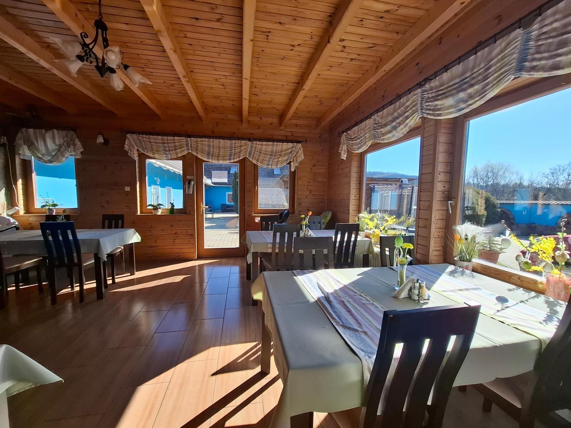 Kek Laguna Wellness Apartmanok Egerszalók Exteriér fotografie