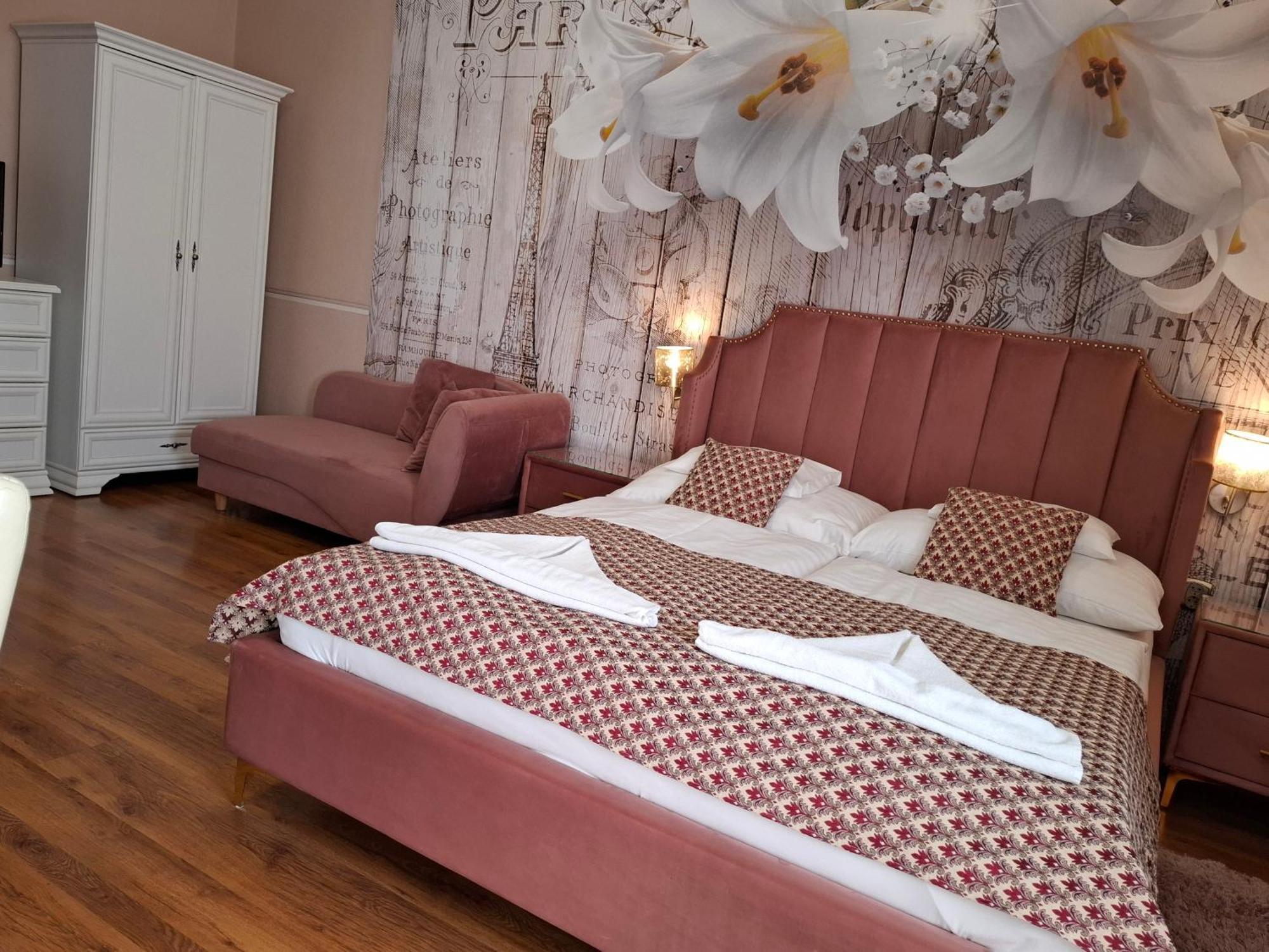 Kek Laguna Wellness Apartmanok Egerszalók Exteriér fotografie
