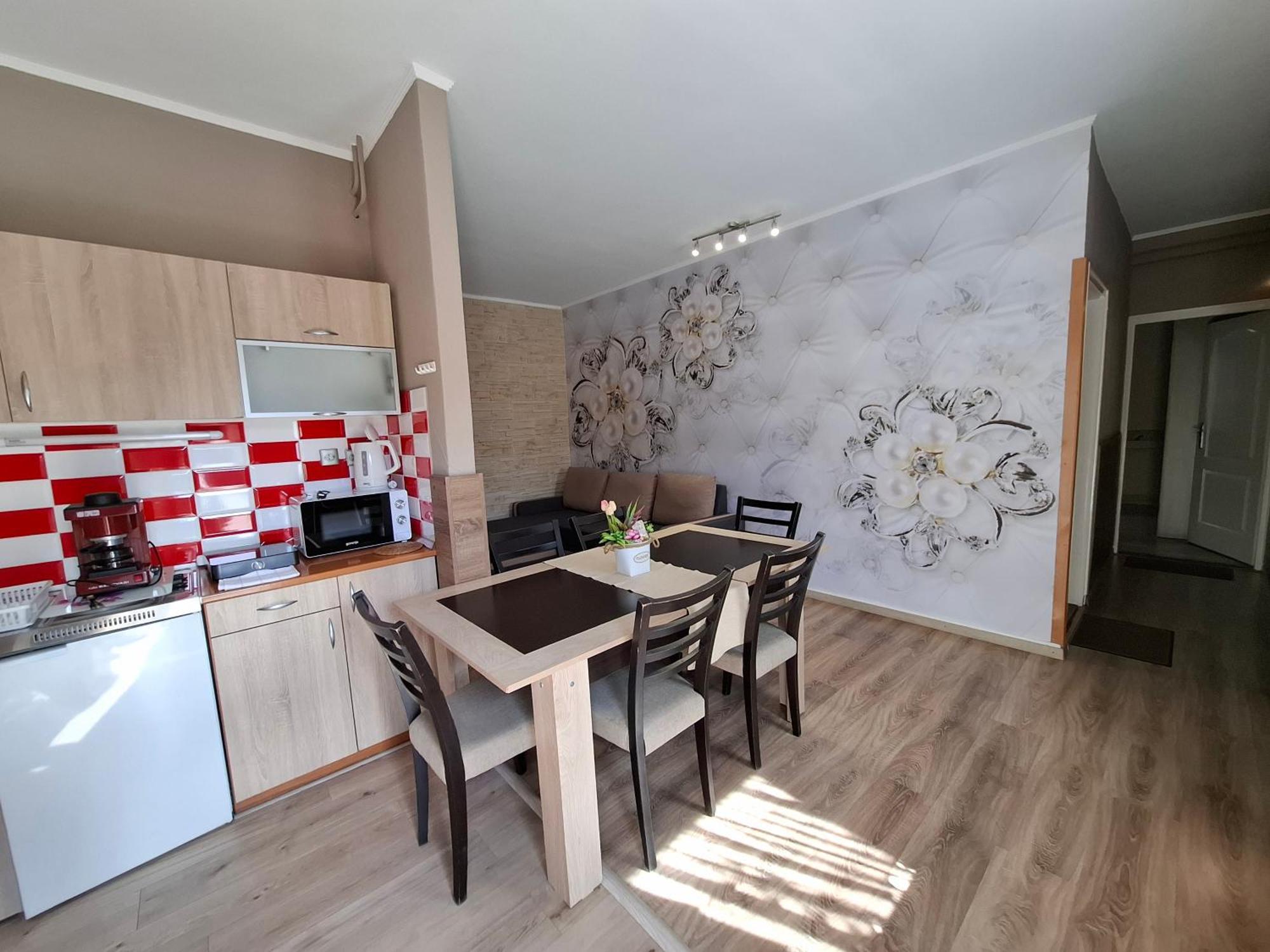 Kek Laguna Wellness Apartmanok Egerszalók Exteriér fotografie